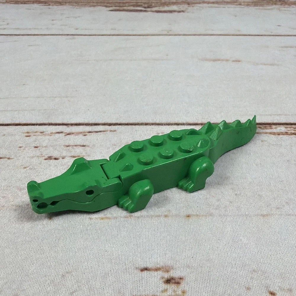 LEGO Crocodile Alligator Animal Figure Genuine Minifigure Part 6026c01
